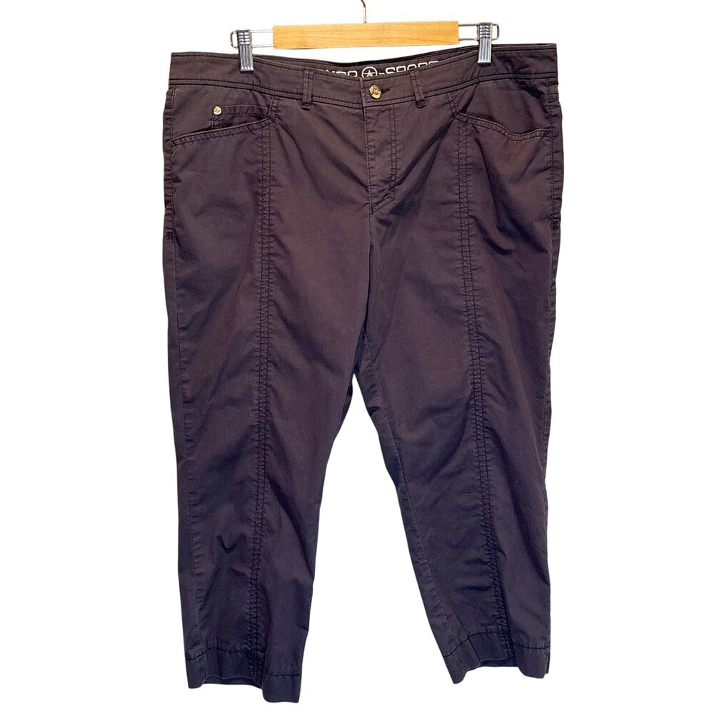 Bogner Sports Navy Blue Cropped Pant - size 14